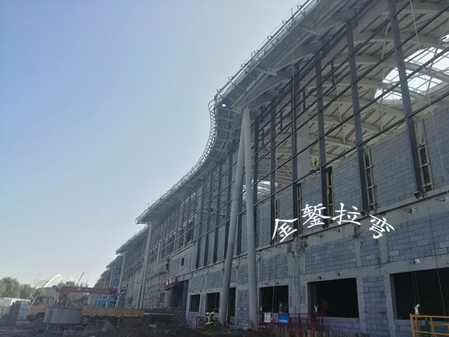 Hohhot Baita Airport Expansion (Eave Keel Bending)